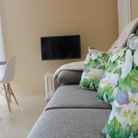 Holidaynorthtenerife Exotic * لوس رياليخوس